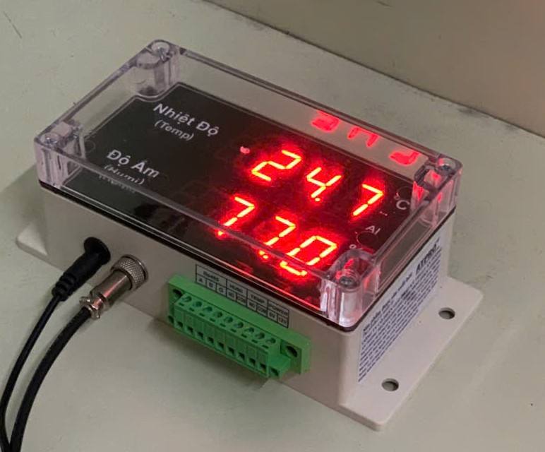 Industrial Temperature & Humidity LED Display for Data Center– Modbus RTU – OEM Available | AT-THMS3.1